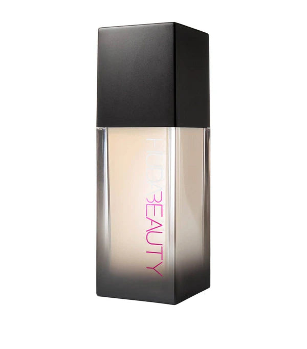 HUDA BEAUTY Faux Filter Foundation